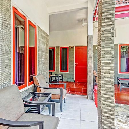 Hotel Kalimantan Surabaya Dış mekan fotoğraf