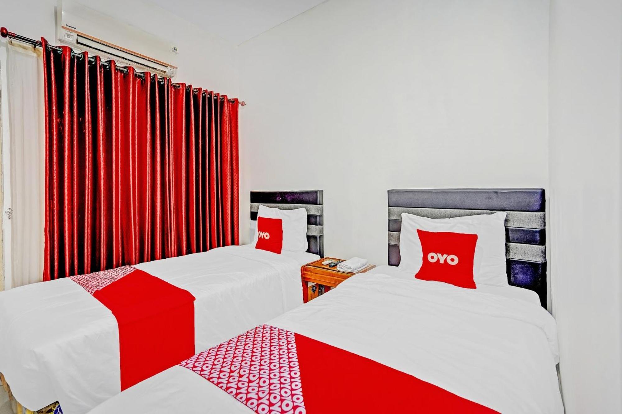 Hotel Kalimantan Surabaya Dış mekan fotoğraf