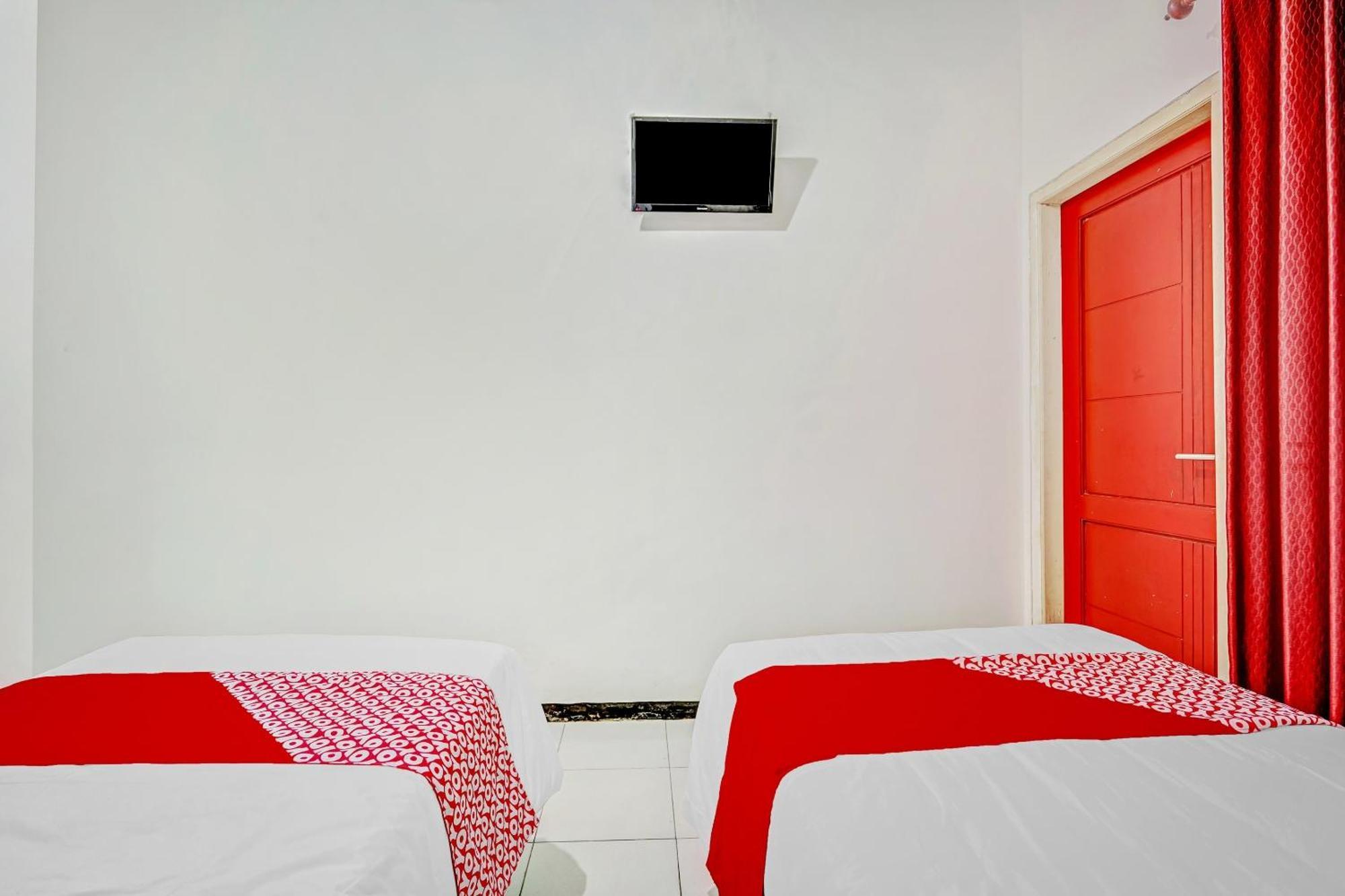 Hotel Kalimantan Surabaya Dış mekan fotoğraf