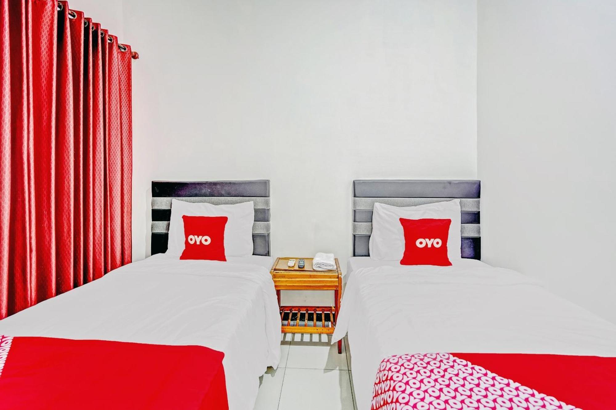 Hotel Kalimantan Surabaya Dış mekan fotoğraf